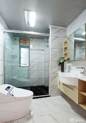 卫生间玻璃移门 现代家装效果图