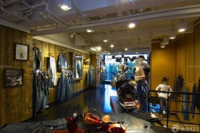 最新服裝店裝修 筒燈