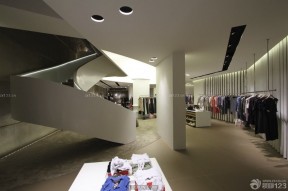 最新服裝店裝修 室內隔斷墻