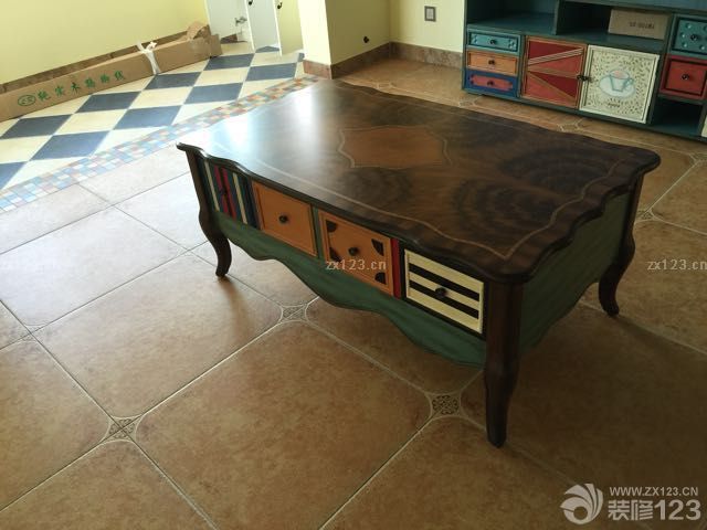 茶幾電視柜到了，還不錯，比較滿意。