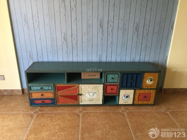 茶幾電視柜到了，還不錯，比較滿意。