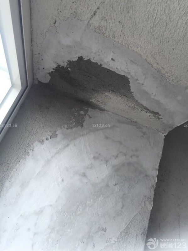 星期六早上10:00軒怡裝修師傅來我新房子開始了第一錘！真的很興奮！終于有了自己的小窩了！