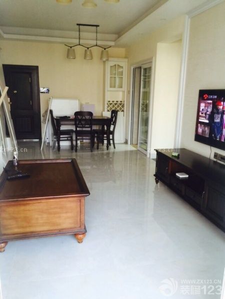 給大家分享下！最后還有柜子沒有裝好！等裝好了我一起發(fā)整體圖。