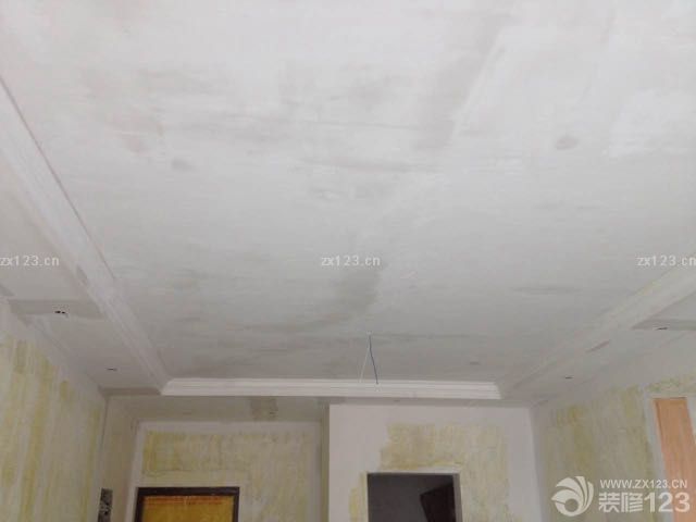 今天油工膩?zhàn)犹幚恚呀?jīng)中期。