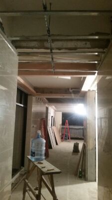 吊頂、干掛瓷磚上墻！