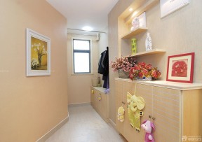 中式走廊玄關(guān)裝修效果圖 簡(jiǎn)單室內(nèi)裝修