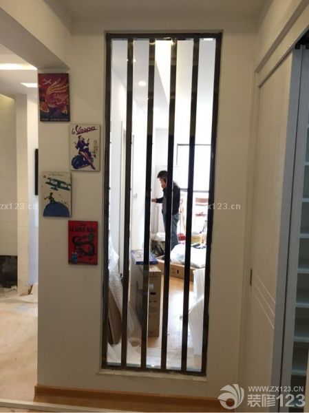 后期畫安裝好以后，突發(fā)奇想自己調(diào)了個銀灰色，沒想到效果巨好。