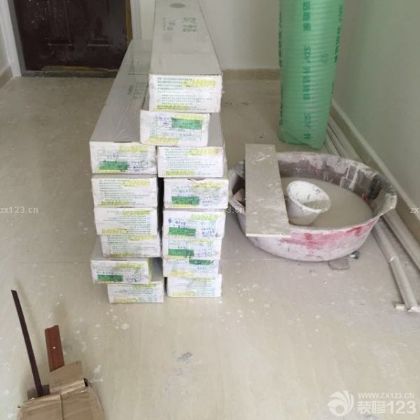 被坑了_熟人賣的地磚_波化磚55的給我算的_還不如全部安升達(dá)的地板_。