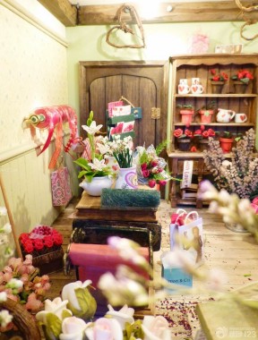 20平米花店裝修效果圖 店面裝修設(shè)計(jì)