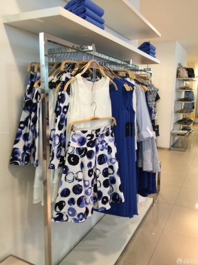 服裝專賣店裝修圖 衣架圖片