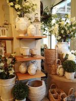 簡(jiǎn)約鮮花店展示架設(shè)計(jì)效果圖
