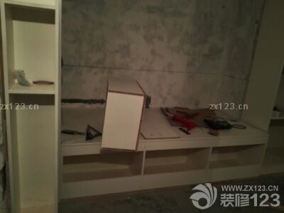 為了充分利用空間，做了許多的柜子，用的是聲達(dá)E0級(jí)環(huán)保板材，木工師傅的手藝也是一級(jí)棒!