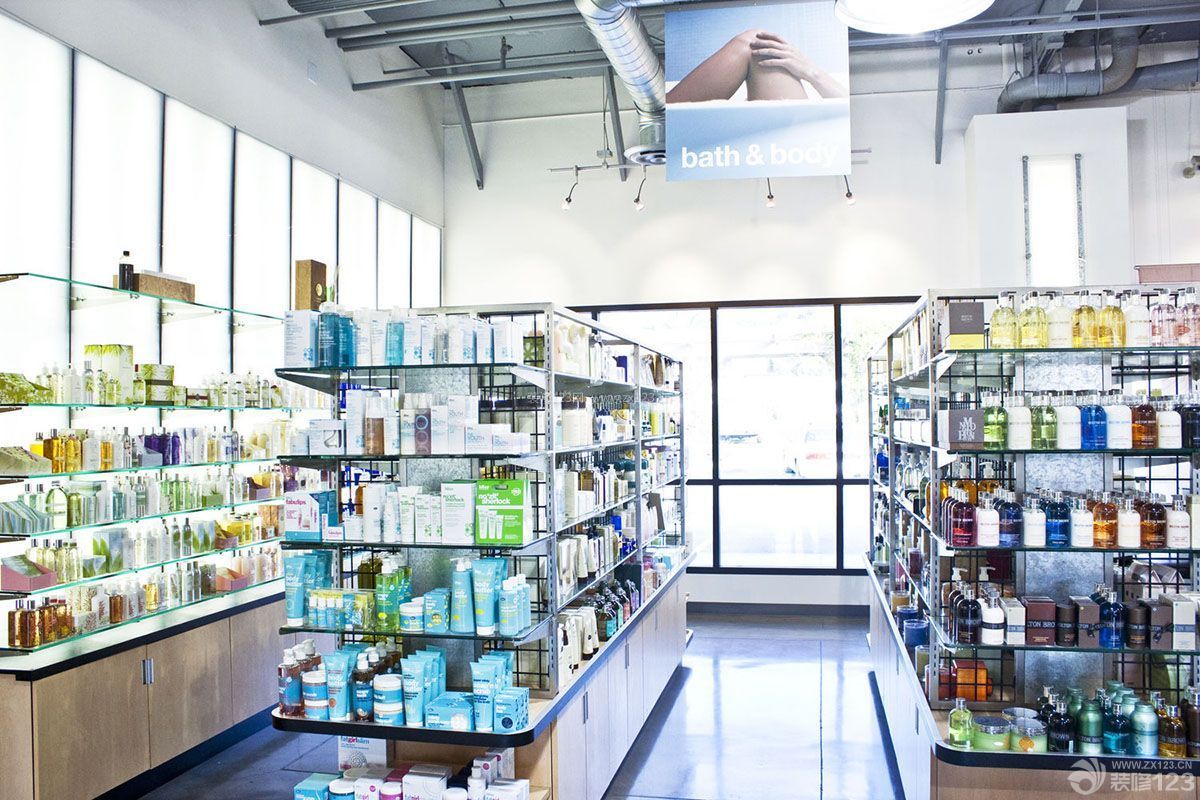 loft風(fēng)格化妝品店裝修圖片