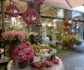 鮮花店裝修效果圖 玻璃門裝修效果圖片
