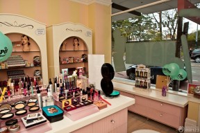 韩国化妆品店装修图片 欧式风格