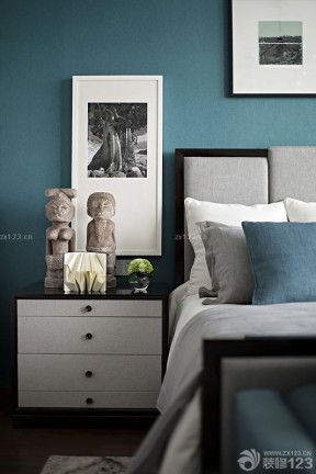 卧室墙面颜色蓝色乳胶漆装修效果图片