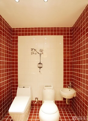 家装淋浴房间马赛克效果图 红色墙面装修效果图片