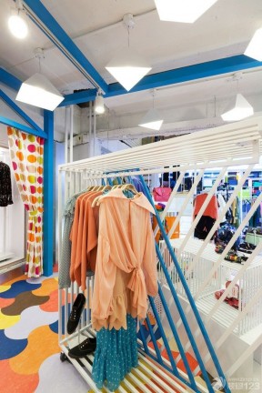 服裝店吊頂圖