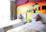 酒店式公寓室内东南亚风格背景墙装修设计图片