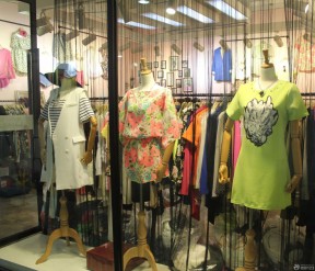 韩国服装店装修 橱窗效果图