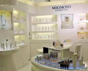 现代风格韩国化妆品店展示柜装修效果图片