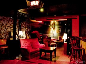温馨地下室小酒吧装修风格布艺沙发效果图片