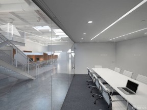 公司会议室白色墙面装修设计效果图片