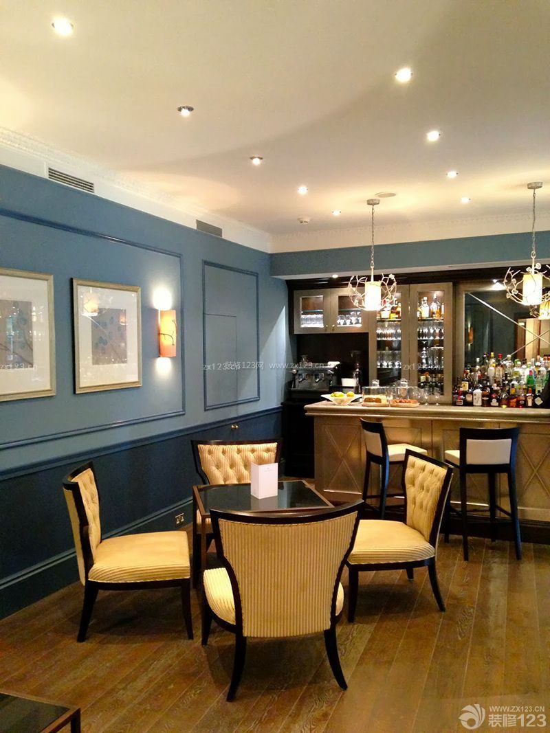 家庭酒吧蓝色墙面装修效果图片欣赏