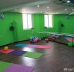 少儿学校舞蹈室设计绿色墙面装修效果图片