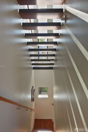 公寓式住宅楼梯设计装修效果图片