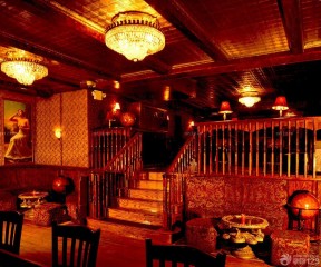 酒吧楼梯装饰 休闲酒吧设计