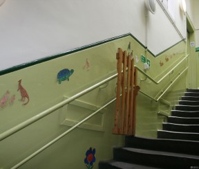 学校楼梯装修 楼梯扶手