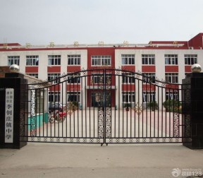 学校铁艺大门效果图