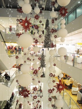 精致圣诞节商场中庭布置设计图欣赏