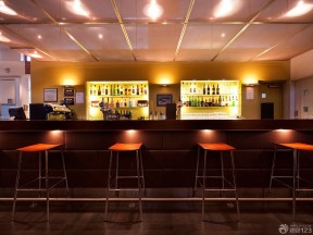 普通酒吧吧台效果图 壁灯装修效果图片