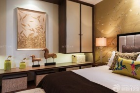 新中式臥室軟裝飾品裝修樣板間