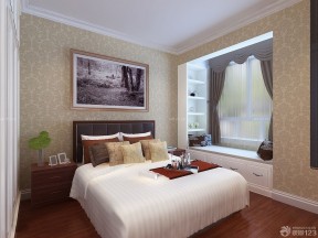 卧室飘窗装修效果图 墙面空间利用装修效果图片