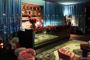 唯美古典酒吧蓝色窗帘装修效果图片