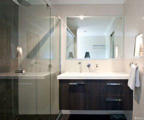 简约卫浴展厅室内小型浴室装修效果图片