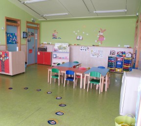 幼儿园教室效果图 防滑地板砖