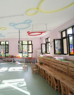 高端幼儿园装修教室窗户设计效果图_装修123