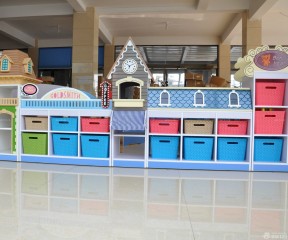 美式幼兒園裝修效果圖 大廳室內(nèi)裝修圖