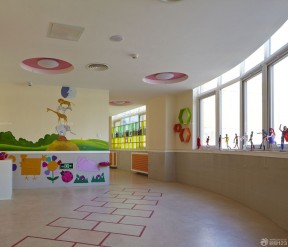 美式幼兒園裝修效果圖 過(guò)道背景墻效果圖