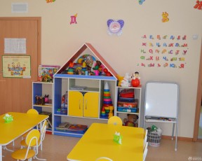 現(xiàn)代簡約幼兒園裝修效果圖 置物架