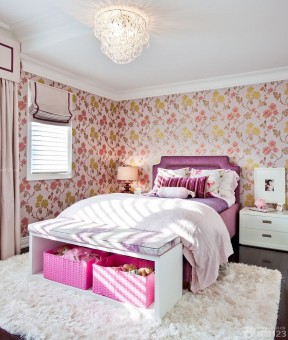 女孩子卧室装修效果图 花朵壁纸装修效果图片