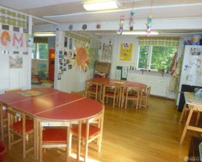 幼儿园室内装修效果图 浅色木地板