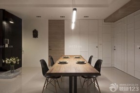 現(xiàn)代時(shí)尚餐廳實(shí)木餐桌裝修效果圖片