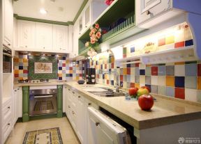 地中海厨房装修效果图 厨房墙砖
