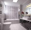 欧式厕所暗花瓷砖装修效果图片