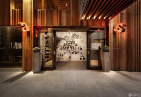室外店面裝修 木質(zhì)背景墻裝修效果圖片